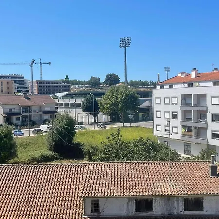 Apartamento Amplo E Moderno - Perto Do Estadio Futebol Apartment Tondela