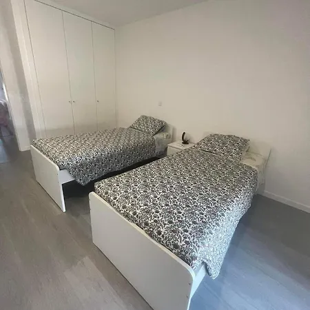 Apartamento Amplo E Moderno - Perto Do Estadio Futebol